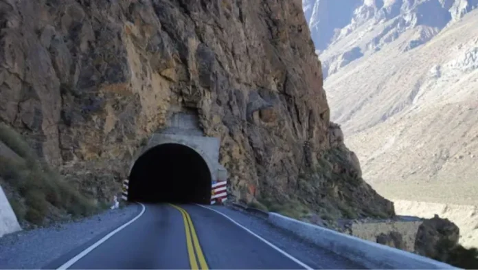 Proyecto Agua Negra: Confirmada la perforación de un megatúnel en la Cordillera de Los Andes para abrir paso al Océano Pacífico