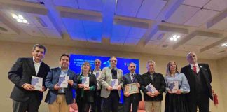 CORPROA celebra su historia con el lanzamiento de un libro que resalta la identidad productiva de Atacama CORPROA celebra su historia con el lanzamiento de un libro que resalta la identidad productiva de Atacama