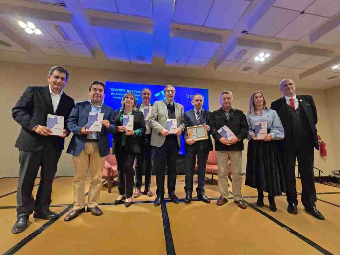 CORPROA celebra su historia con el lanzamiento de un libro que resalta la identidad productiva de Atacama