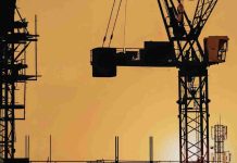 Confianza empresarial sigue a la baja y se ubica por primera vez este año en territorio pesimista
