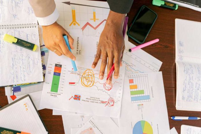 Corfo abre convocatorias para que Pymes impulsen sus capacidades de innovación y lideren proyectos I+D Corfo abre convocatorias para que Pymes impulsen sus capacidades de innovación y lideren proyectos I+D