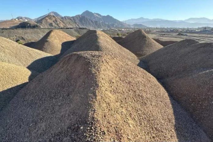 ENAMI extiende plazo para venta de 400 mil toneladas de minerales de oro