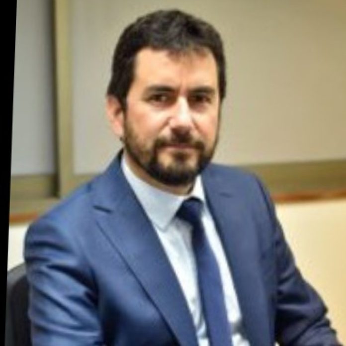 Elias Elías Pérez Cancino, CEO de Kairox iAprende. iAprende+: La plataforma chilena de IA