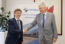 España | Eficiencia energética en edificación: Aparejadores Madrid y Remica se unen para acelerar la rehabilitación energética de edificios. ¿ y en Chile, que estamos haciendo ? España | Eficiencia energética en edificación: Aparejadores Madrid y Remica se unen para acelerar la rehabilitación energética de edificios. ¿ y en Chile, que estamos haciendo ?