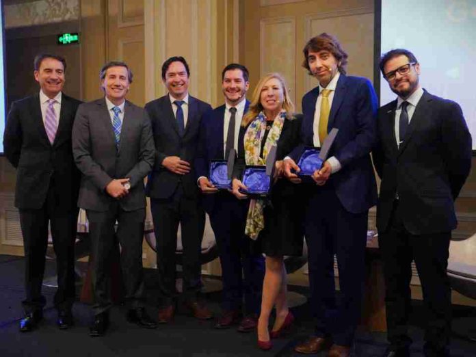 Expertos abordaron los desafíos del sector Infraestructura en Chile ante desastres naturales, cambio climático y cambios regulatorios