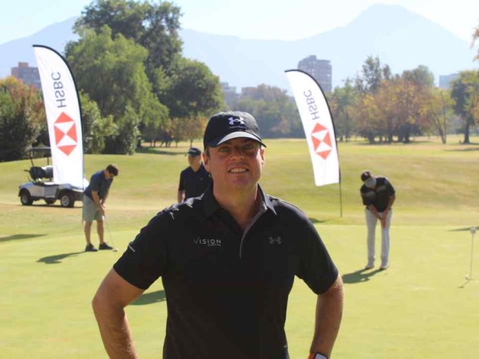 Golf y networking financiero: Vision Capital participa en campeonato que reunió a líderes del sector