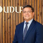 Dr. Lorenzo Reyes Bozo Decano Facultad de Ingeniería y Negocios Universidad de Las Américas