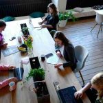 Mes de las Madres: ampliando la participación femenina en el mercado laboral 