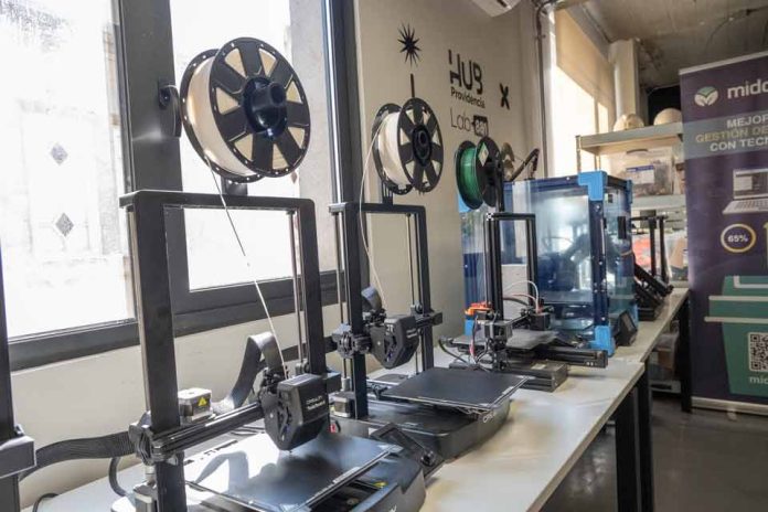 Providencia inaugura LAB881, el primer laboratorio municipal de impresión 3D del paísProvidencia inaugura LAB881, el primer laboratorio municipal de impresión 3D del país Providencia inaugura LAB881, el primer laboratorio municipal de impresión 3D del país