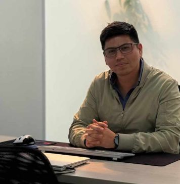 Roberto Larenas, académico de la Facultad de Ingeniería de la Universidad Andrés Bello