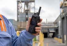 ¿Tu equipo pierde el tiempo cruzando el almacén? El truco definitivo para mejorar la logística interna, radio motorola