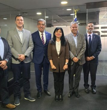 AIE y SEC se reúnen para fortalecer el Sector Energético