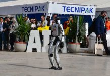 Académico UCSC expuso sobre robótica e inteligencia artificial en EXPONOR 2026