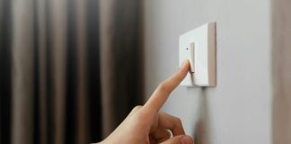 Alza de la luz profundiza la asfixia económica