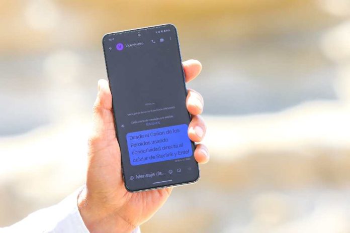 Chile y Perú acortan brechas de conectividad gracias a la cobertura directa al celular de Entel y Starlink