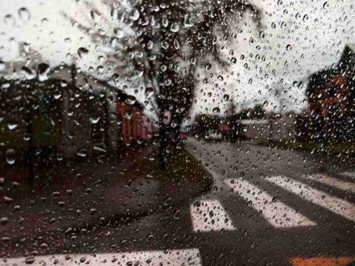 Climatólogo Pablo Sarricolea por llegada de El Niño: “Olvídense del 'Godzilla' para este invierno”