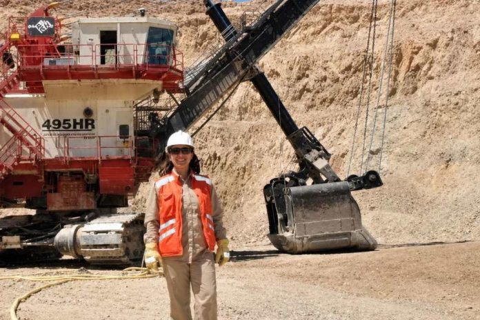 De la operación en faena a la minería remota la reconversión de una pionera de la industria (1) De la operación en faena a la minería remota la reconversión de una pionera de la industria (1)
