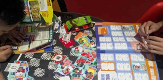 Desde el reciclaje a la reutilización: ¿qué hacer con los residuos de las láminas de nuestro álbum?