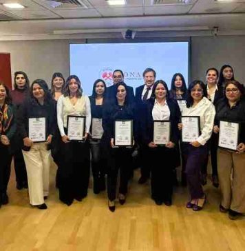 Fundación Tecnológica de SONAMI permitió certificar a 18 mujeres como operadoras CAEX