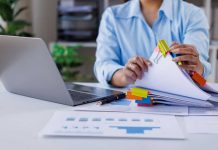 Reportaje | Panel Laboral UNAB: 50% de expertos cree que medidas pro-empleo del Gobierno serán efectivas para impulsar el empleo formal Reportaje | Panel Laboral UNAB