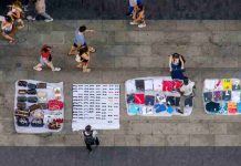 Reportaje | Comercio ilegal creció 15% en Chile en cinco años y se concentra en grandes ciudades, revela estudio UNAB Reportaje | Patrick McGinnis, creador del concepto FOMO: “Chile puede consolidarse como uno de los hubs de innovación más sofisticados de América Latina”