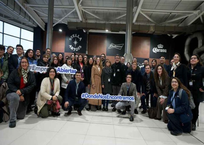 SOFOFA y Cervecería AB InBev reúnen a autoridades, empresas y comunidades para impulsar el desarrollo sostenible de Quilicura SOFOFA y Cervecería AB InBev reúnen a autoridades, empresas y comunidades para impulsar el desarrollo sostenible de Quilicura