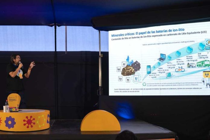 UCN reunirá a especialistas nacionales y regionales en seminario sobre microbiomas de salares, biotecnología y elementos críticos UCN reunirá a especialistas nacionales y regionales en seminario sobre microbiomas de salares, biotecnología y elementos críticos