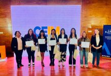 12 nuevos operadores CAEX culminan programa de formación impulsado por Teck Quebrada Blanca en Pozo Almonte 12 nuevos operadores CAEX culminan programa de formación impulsado por Teck Quebrada Blanca en Pozo Almonte