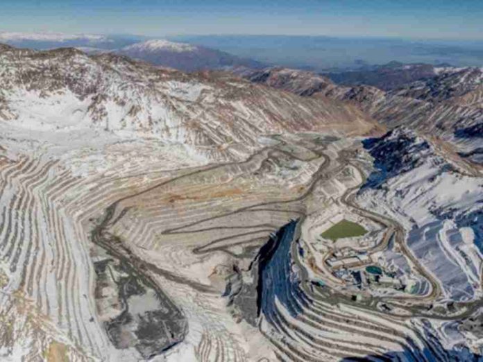 Anglo American mantiene estable producción de cobre en segundo trimestre y mejora proyección de costos en Chile Anglo American mantiene estable producción de cobre en segundo trimestre y mejora proyección de costos en Chile