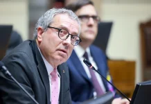 Bernardo Fontaine plantea la posibilidad de vender activos de Codelco a privados Bernardo Fontaine plantea la posibilidad de vender activos de Codelco a privados