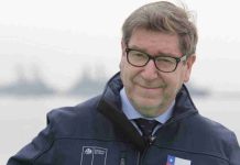 Biministro Daniel Mas cita a empresas y gremios mineros para coordinar acciones ante sistema frontal Biministro Daniel Mas cita a empresas y gremios mineros para coordinar acciones ante sistema frontal