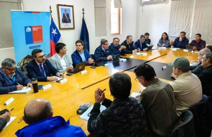 Biministro Daniel Mas lanza plan ‘Minería en Marcha’ para acelerar recuperación de faenas afectadas por recientes temporales Biministro Daniel Mas lanza plan ‘Minería en Marcha’ para acelerar recuperación de faenas afectadas por recientes temporales