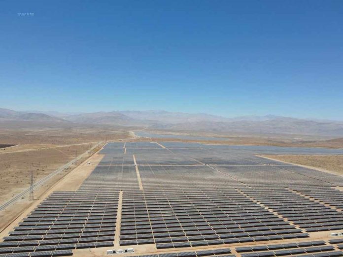 Copec adquiere parque fotovoltaico La Huella y amplía su capacidad de generación renovable Copec adquiere parque fotovoltaico La Huella y amplía su capacidad de generación renovable