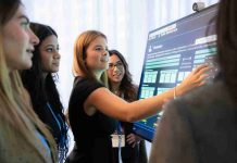 EY-Parthenon lanza desafío para empoderar a jóvenes mujeres en el área de la consultoría