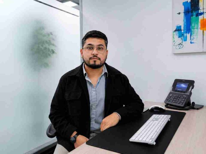 El código que aprendimos a confiar sin mirar El código que aprendimos a confiar sin mirar