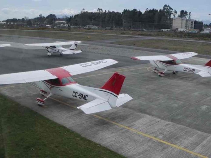 Federación Aerea de Chile activa plan nacional de respuesta aérea para colaborar ante eventuales emergencias que se originen por el sistema frontal que afecta a la zona centro-sur del país Federación Aerea de Chile activa plan nacional de respuesta aérea para colaborar ante eventuales emergencias que se originen por el sistema frontal que afecta a la zona centro-sur del país