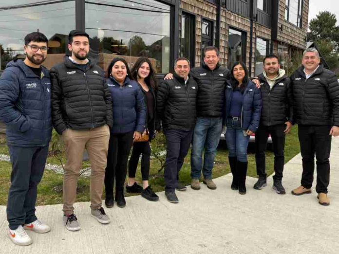 Fisa Redes Chile Tres décadas junto a la salmonicultura chilena Fisa Redes Chile: Tres décadas junto a la salmonicultura chilena