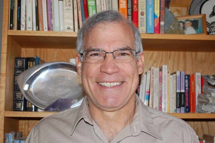 Inteligencia Artificial y geología en terreno: la dupla que marcará el futuro de la exploración minera, según William Chávez