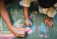 Reportaje | ¿Qué derechos tienen los niños migrantes al llegar a Chile?: el desafío de resguardar los derechos de las infancias Qué derechos tienen los niños migrantes al llegar a Chile