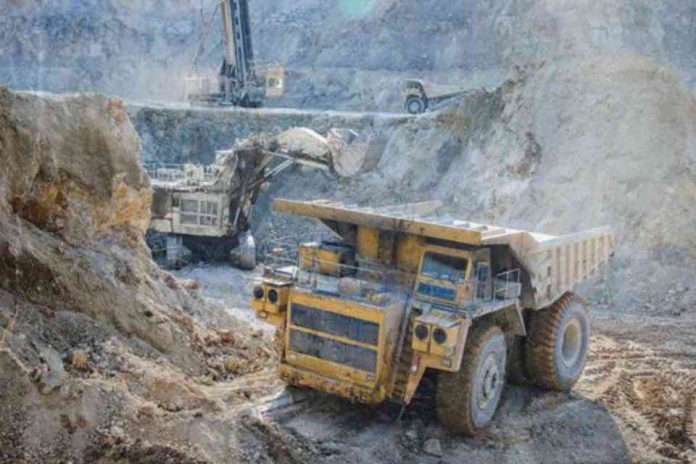<strong>La Sociedad Nacional de Minería planteó que se deberá implementar un paquete de medidas que apoye a quienes se han visto afectados por las precipitaciones registradas en las regiones de Atacama Coquimbo y Valparaíso.</strong> La Sociedad Nacional de Minería planteó que se deberá implementar un paquete de medidas que apoye a quienes se han visto afectados por las precipitaciones registradas en las regiones de Atacama Coquimbo y Valparaíso.