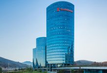 Scotiabank es reconocido por Euromoney como Mejor Banco para el segmento Corporativo y Mejor Banco en Financiamiento Sostenible en Chile