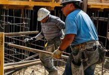 Sueldo mínimo subió con efecto retroactivo: empresas que aún no ajustan remuneraciones mantienen deuda laboral Sueldo mínimo subió con efecto retroactivo: empresas que aún no ajustan remuneraciones mantienen deuda laboral