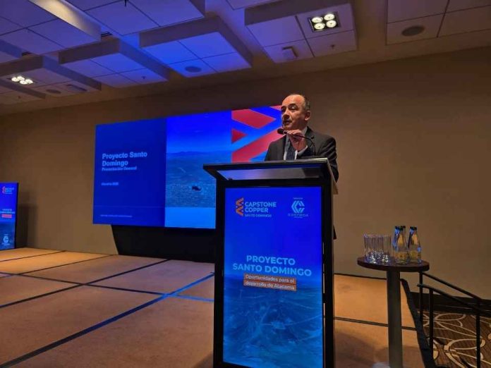 Capstone Copper presenta el Proyecto Santo Domingo a proveedores y socios de CORPROA Capstone Copper presenta el Proyecto Santo Domingo a proveedores y socios de CORPROA