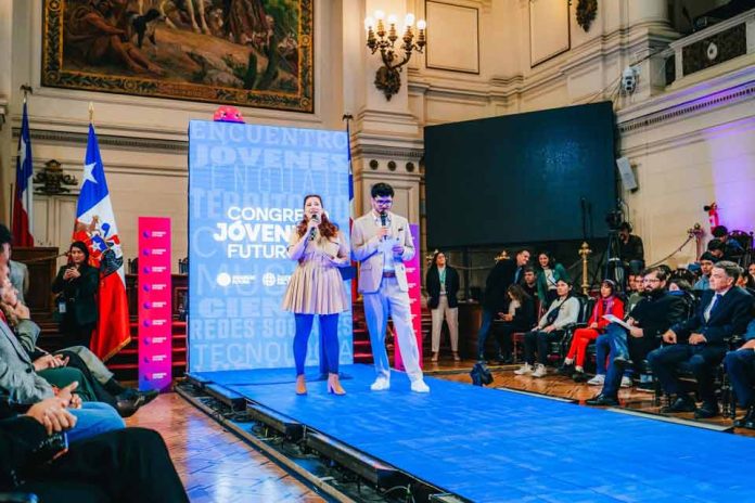 Charlas, podcasts y talleres: Congreso Jóvenes Futuro presenta su programación en formato “Dopamine Menu”