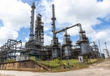 El brent cae un 3,89 %, hasta los 88,58 dólares, pese a las nuevas sanciones de EEUU a Irán El brent cae un 3,89 %, hasta los 88,58 dólares, pese a las nuevas sanciones de EEUU a Irán