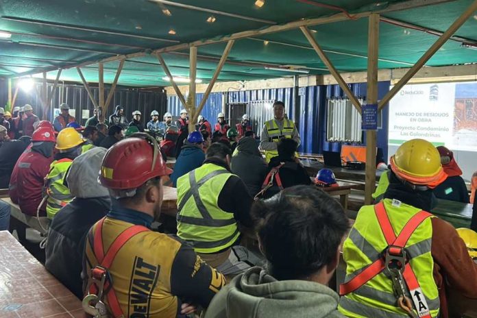 Expertos llaman a poner al capital humano en el centro de la construcción sostenible Expertos llaman a poner al capital humano en el centro de la construcción sostenible