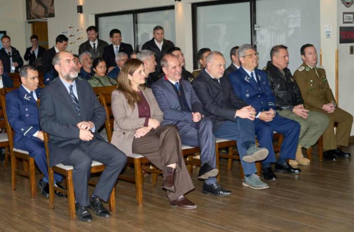 Federación Aérea de Chile reconoce a pilotos civiles, clubes aéreos e instituciones del Estado que apoyaron operaciones de emergencia durante los temporales en el norte