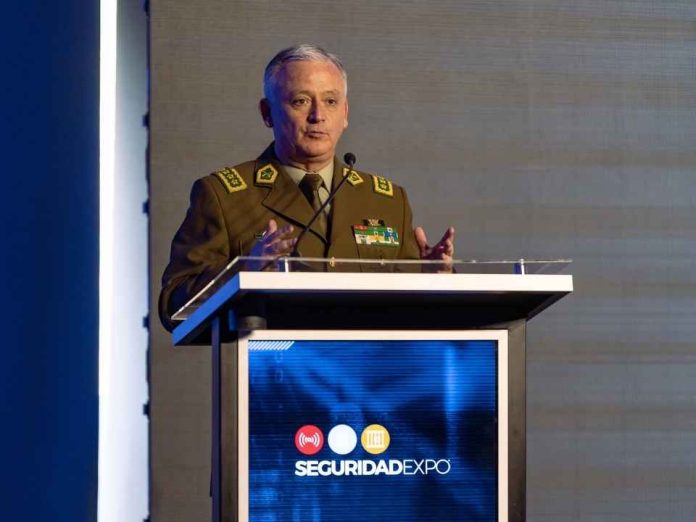 General Director de Carabineros en la previa de SeguridadExpo Uno de los principales desafíos corresponde a la velocidad con que evolucionan las amenazas General Director de Carabineros en la previa de SeguridadExpo: