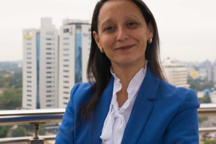 Geógrafa chilena es la nueva gerente general de Esri Paraguay