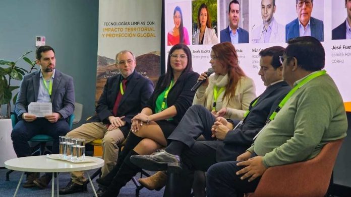 ITL reúne a 18 líderes de la industria, la academia y el estado para acelerar la Industria del Hidrógeno Verde en Chile ITL reúne a 18 líderes de la industria, la academia y el estado para acelerar la Industria del Hidrógeno Verde en Chile